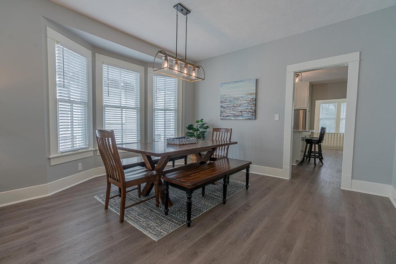 Uptown Cottage Newly Updated Home Near The Strand Galveston Harbor And Utmb Exteriér fotografie